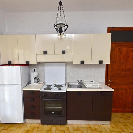 Elia Apartments Sithonia Екстериор снимка