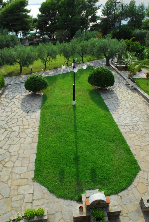 Elia Apartments Sithonia Екстериор снимка
